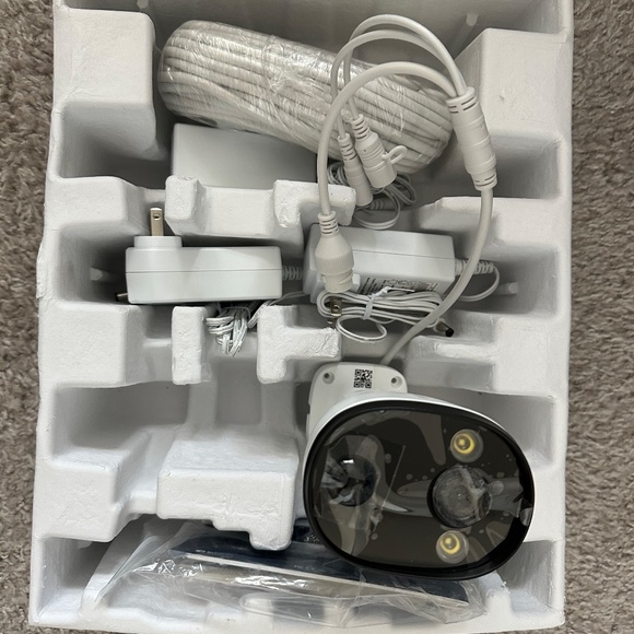 Swann Security System (Spotlight Outdoor/Indoor Camera 3Pck) SWIFI-SPOTCAMPK3-CL - Picture 13 of 16